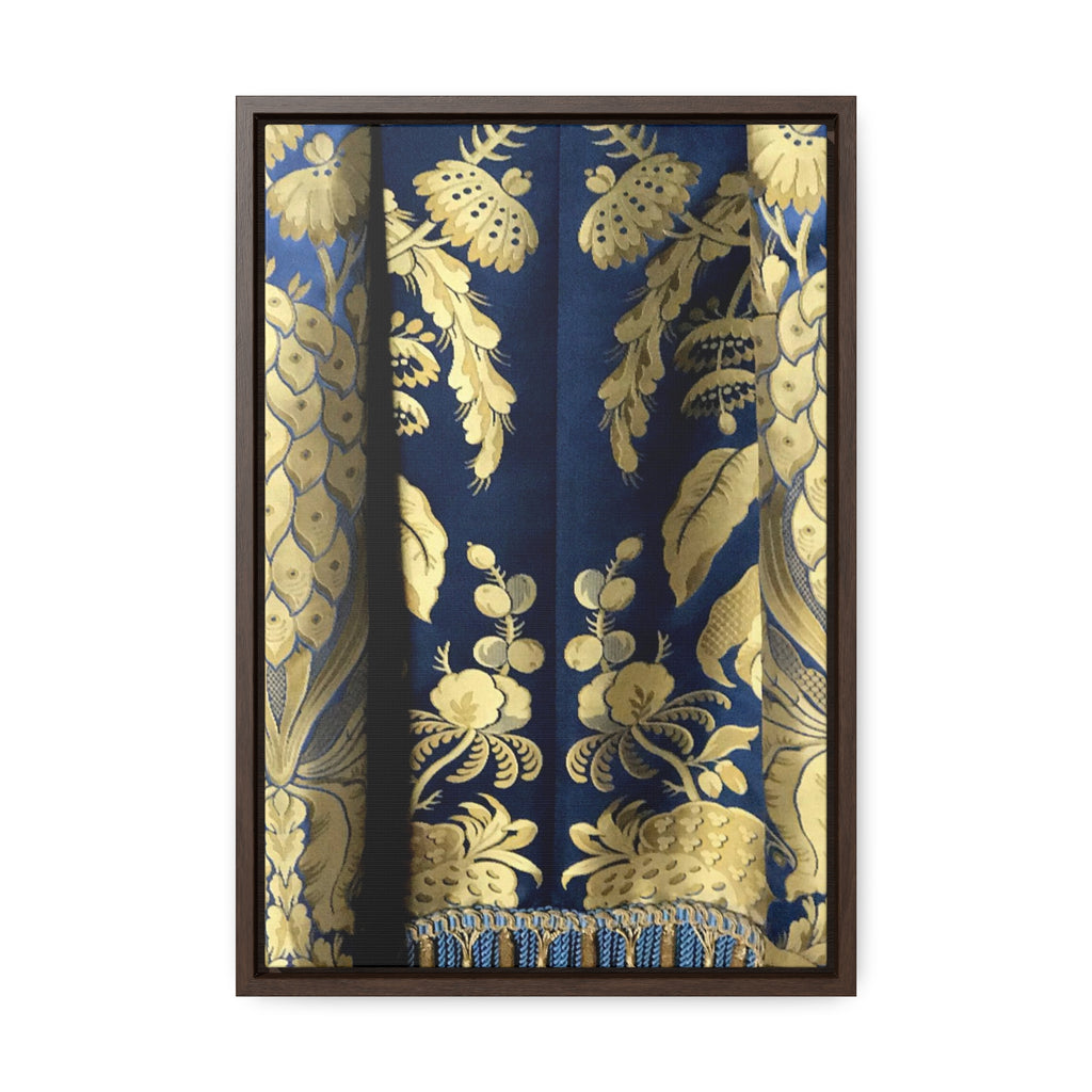 Royal Threads