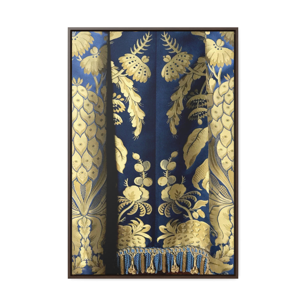 Royal Threads